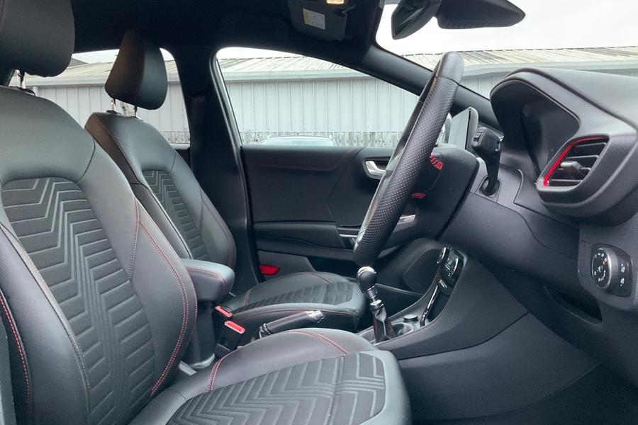 Ford PUMA Photo autoimg-2537373f074e216941c39879079da221bf8157d4.jpg