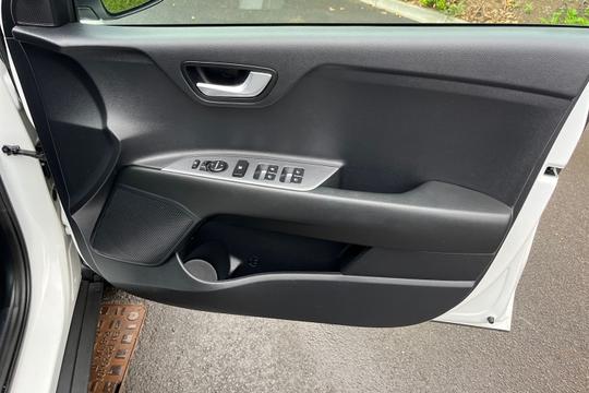 Kia Stonic Photo autoimg-253a0ce6df26ddfcd4f26877536518bc0fb27457.jpg
