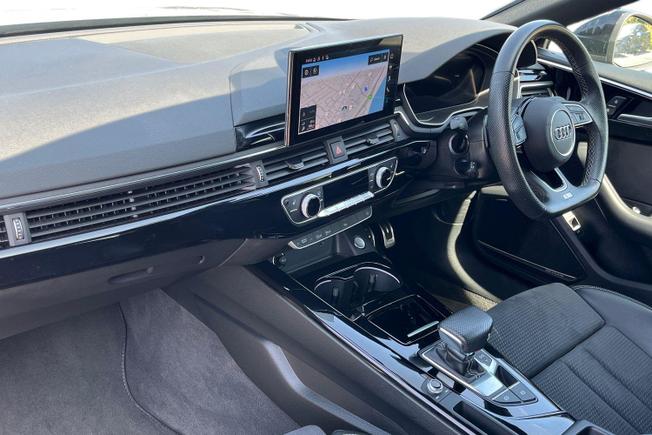 AUDI A5 Photo 2