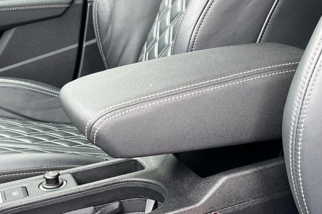Audi S3 Photo 36