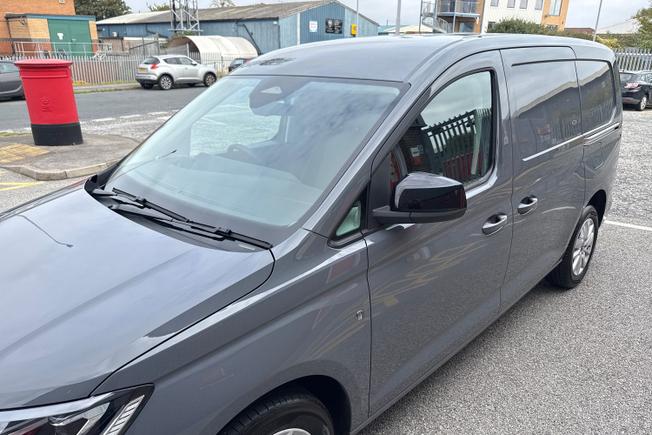 VOLKSWAGEN Caddy Maxi Photo 43