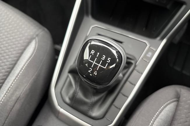 VOLKSWAGEN Polo Photo 30