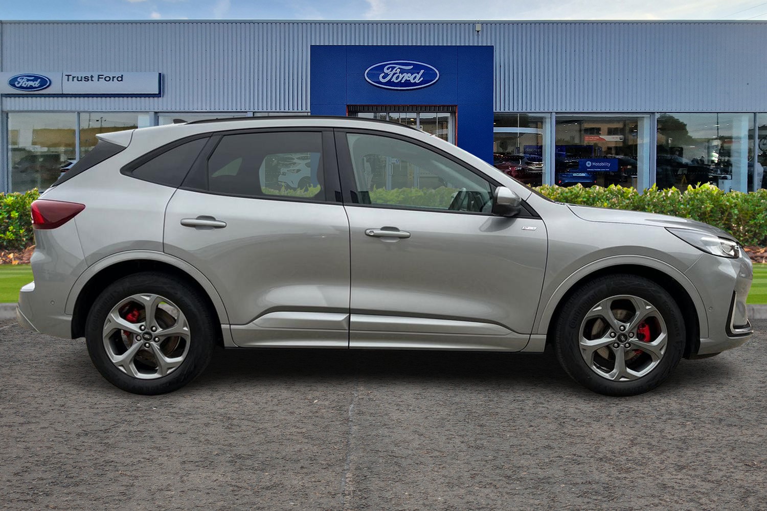 Ford Kuga Photo 2