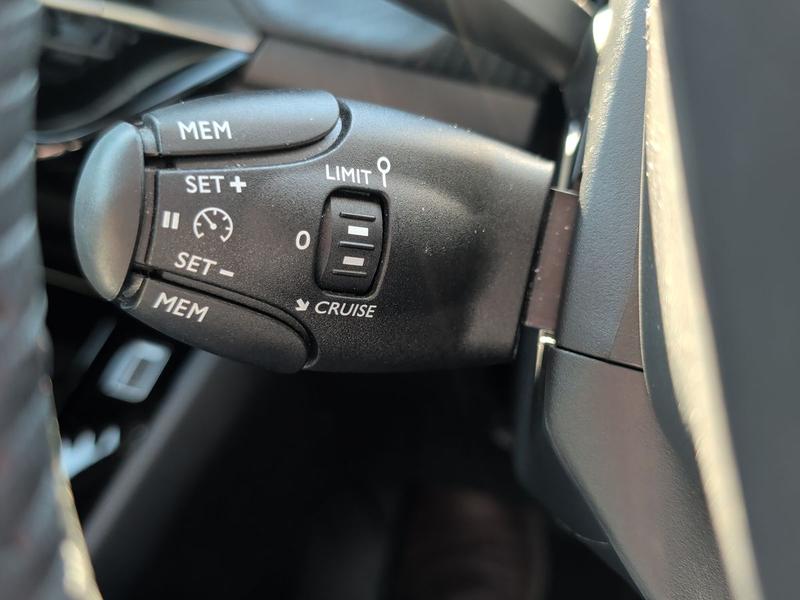 Used Peugeot 2008 LO24KHF 42