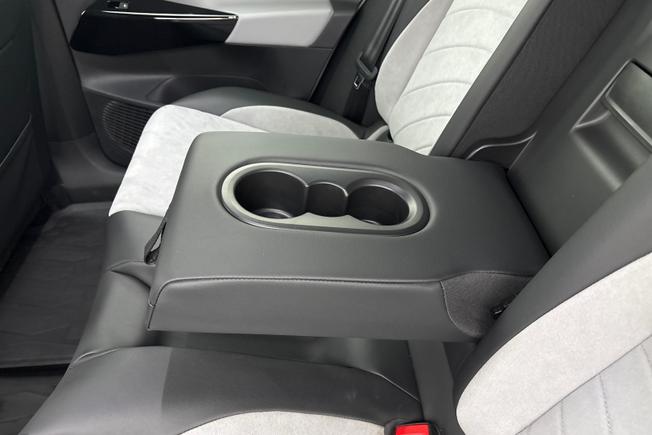 VOLKSWAGEN ID.3 Photo 31