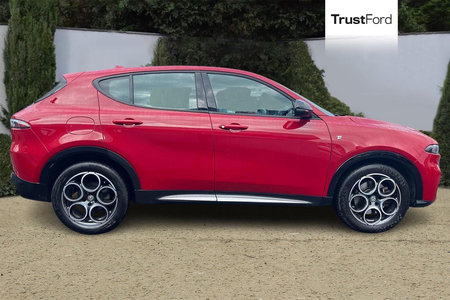 Alfa Romeo TONALE Photo 2