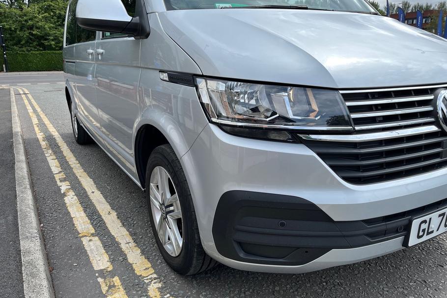 Used Volkswagen TRANSPORTER SHUTTLE GL70UVV 9
