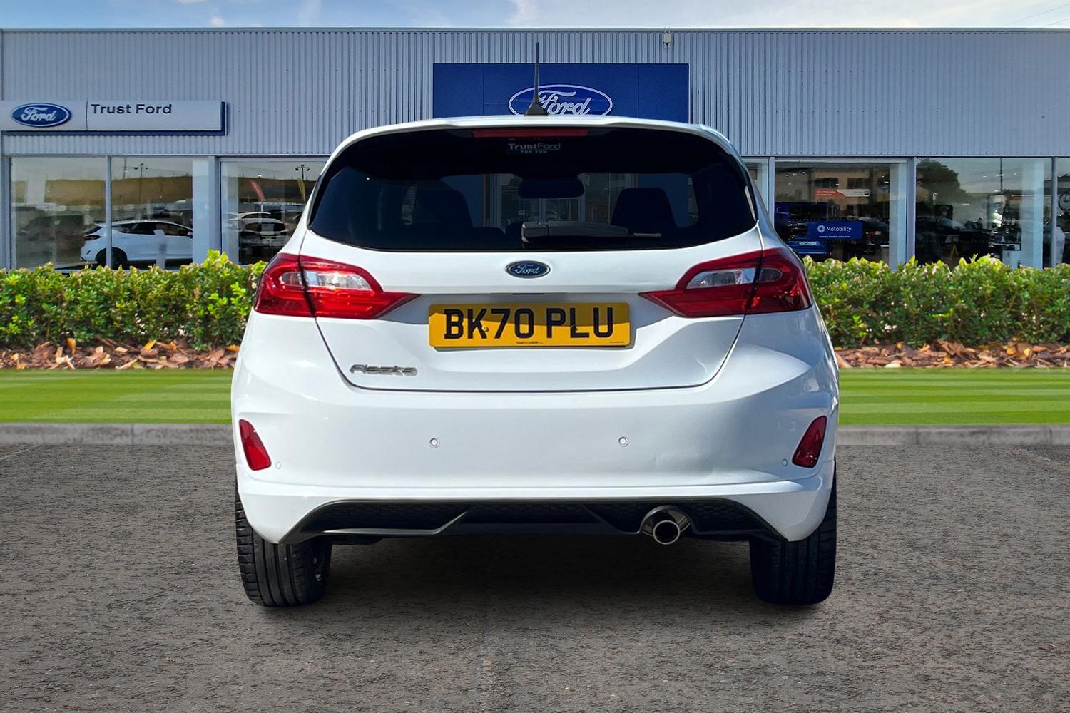 Ford FIESTA Photo 6