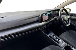 Volkswagen Golf Photo 2