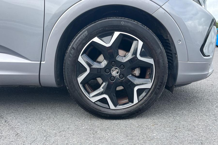 Vauxhall GRANDLAND Photo autoimg-254ed74820d722ce64f3d15079d8df22874277c4.jpg