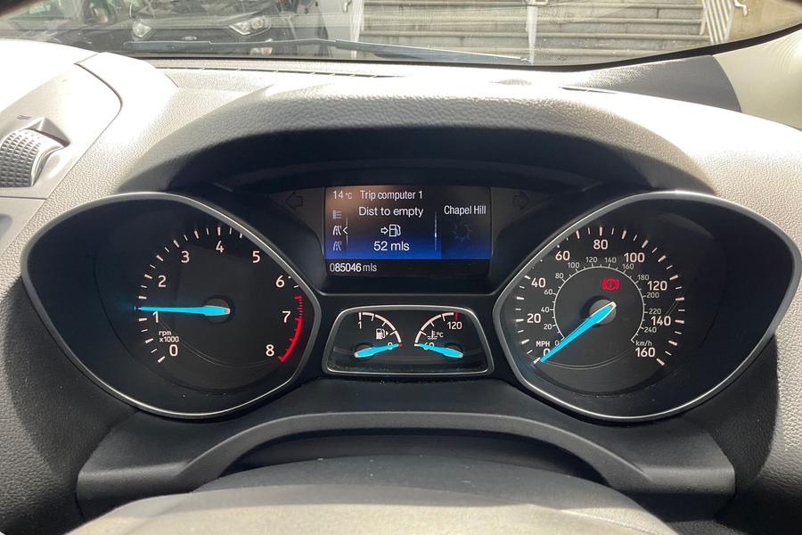 Ford KUGA Photo autoimg-254f799ee2add95920af7cd6b06b3859cbffdc20.jpg