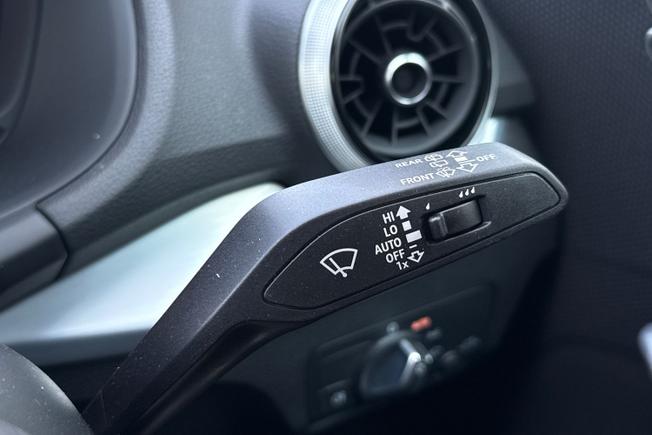 AUDI Q2 Photo 38
