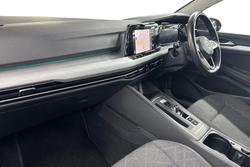 VOLKSWAGEN Golf Photo 2