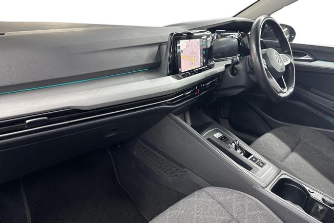 VOLKSWAGEN Golf Photo 2