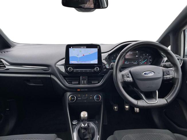 FORD Fiesta Photo 10