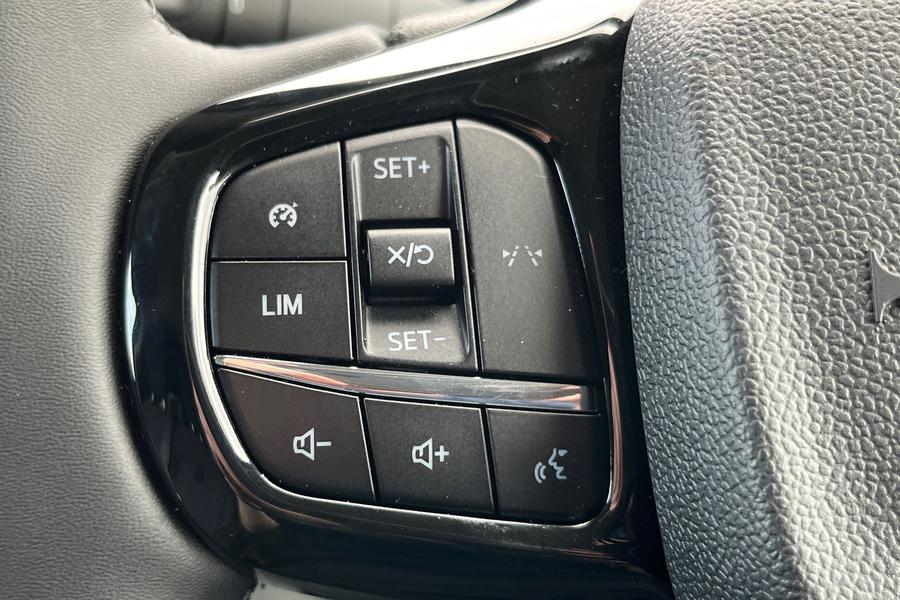 Ford TRANSIT CUSTOM Photo autoimg-255c129661fcb85de102fe419ab7ce9bc4f4d3cd.jpg
