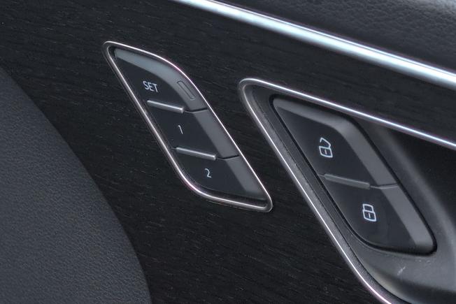 Audi Q7 Photo 37