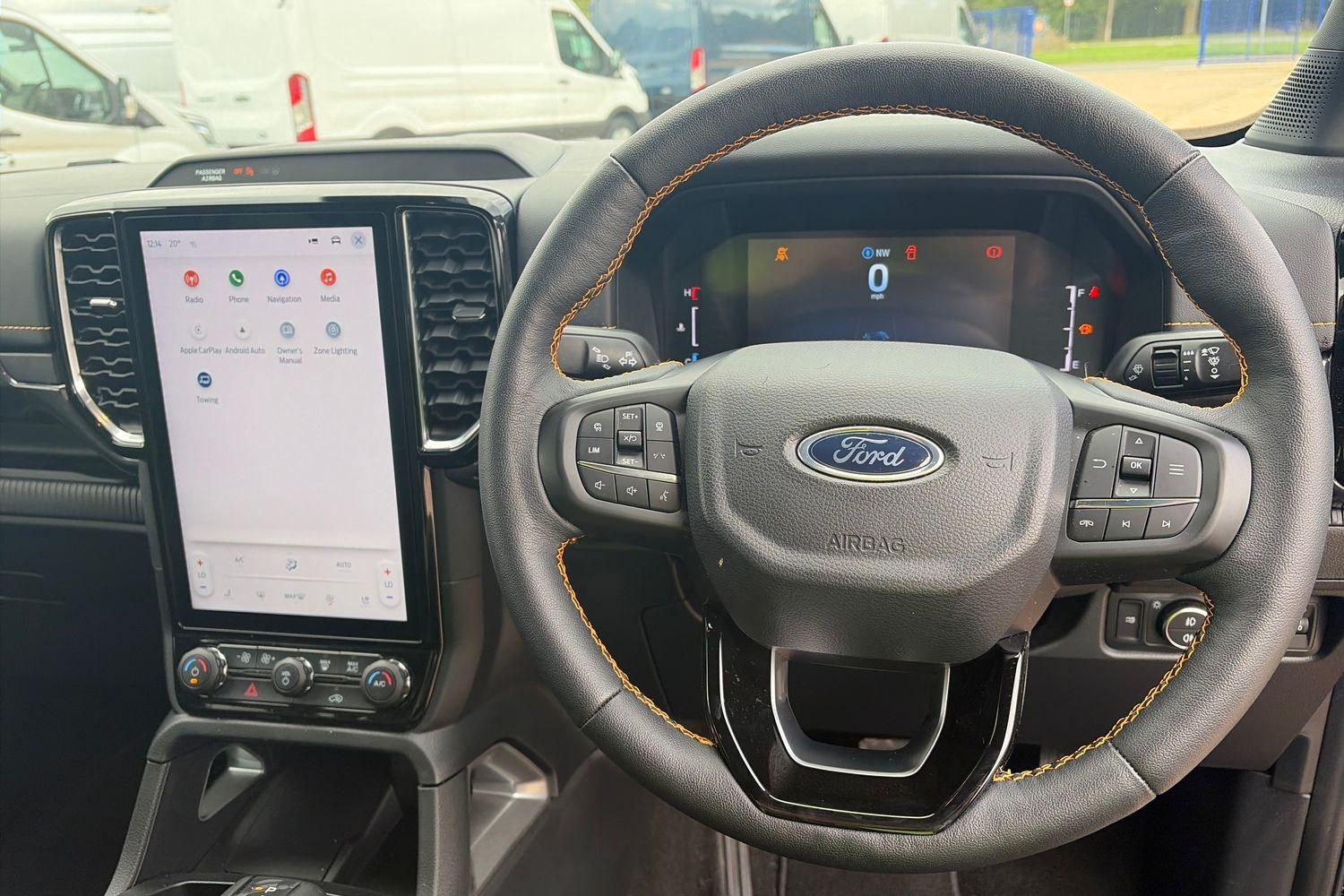 Ford RANGER Photo 40