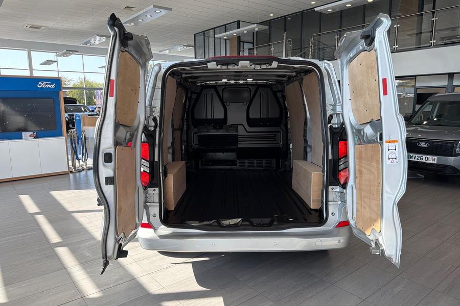 Ford TRANSIT CUSTOM Photo autoimg-256799f79574d1b66c4b729ca9866754ead815fb.jpg