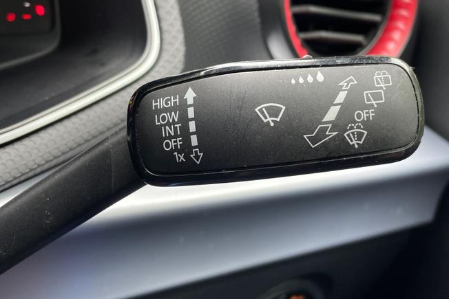 SEAT Arona Photo 26