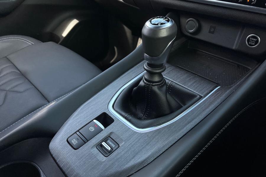 Nissan Qashqai Photo autoimg-2577f6628271883283130236217168aa8fc78d3b.jpg