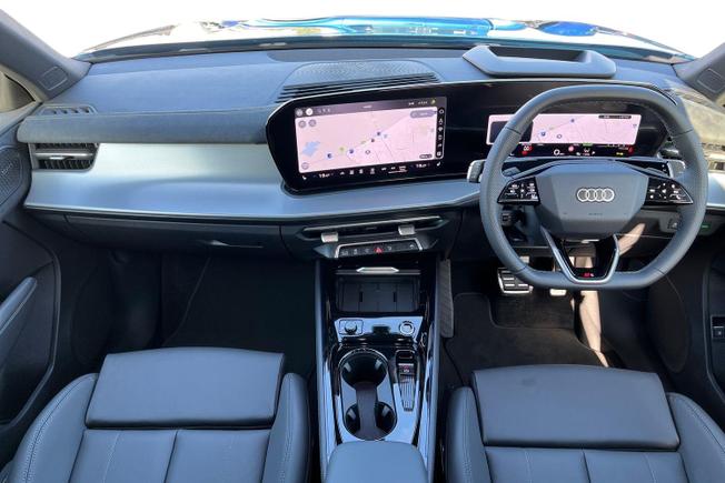 Audi  Q3 Sportback Photo 10