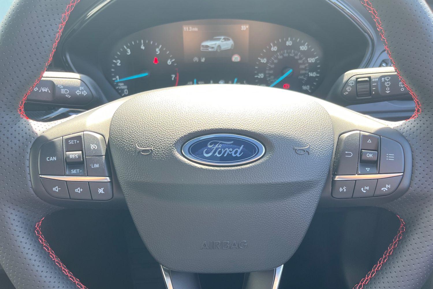 Ford FOCUS Photo 11