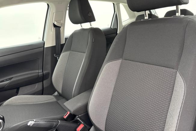 VOLKSWAGEN Polo Photo 30