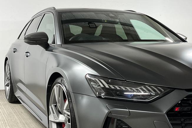 AUDI Rs6 Avant Photo 38