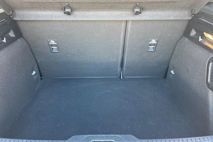 Ford FOCUS Photo autoimg-2589218744c7418efd9a995ba5f83f6a17c43713.jpg