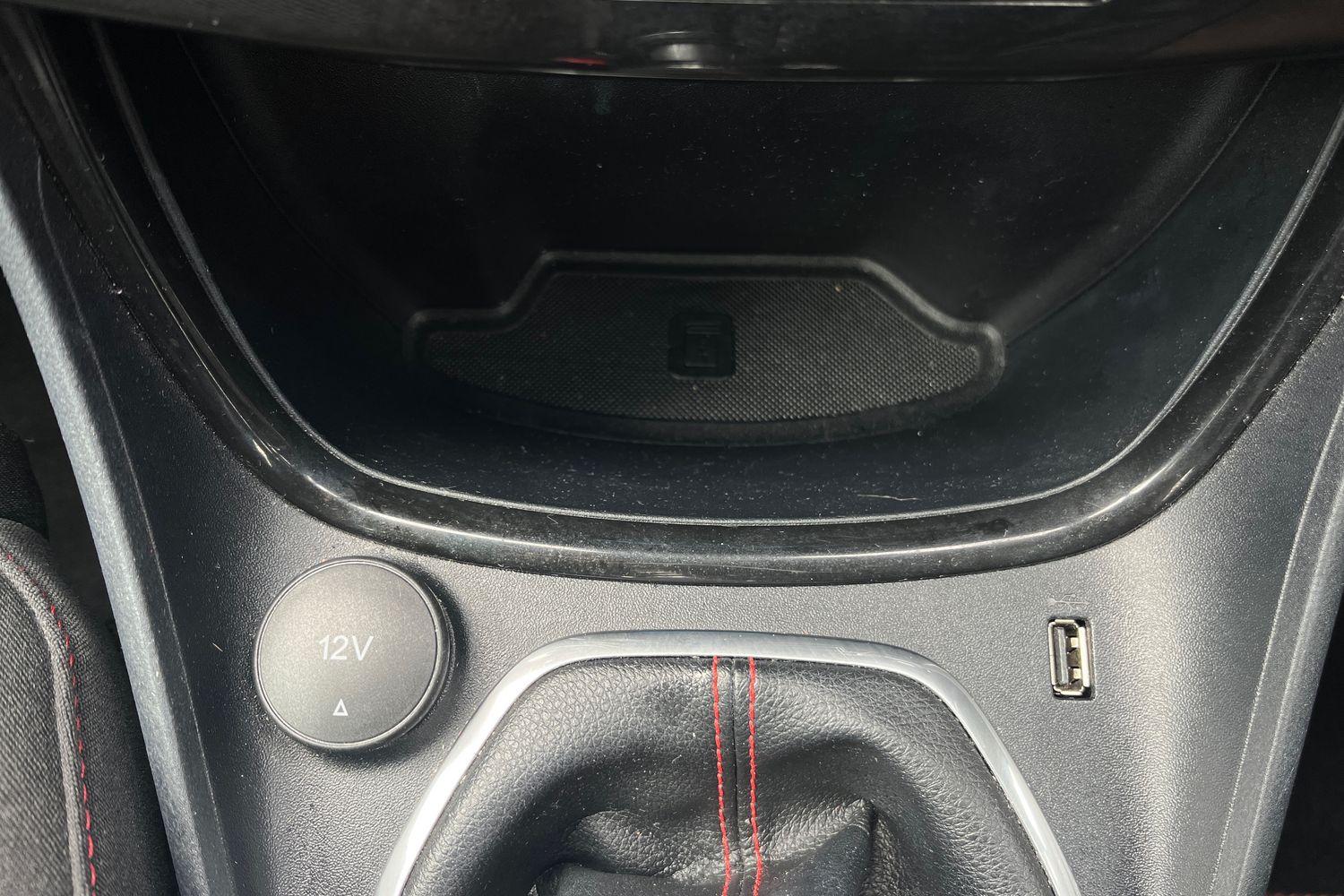 Ford PUMA Photo 33
