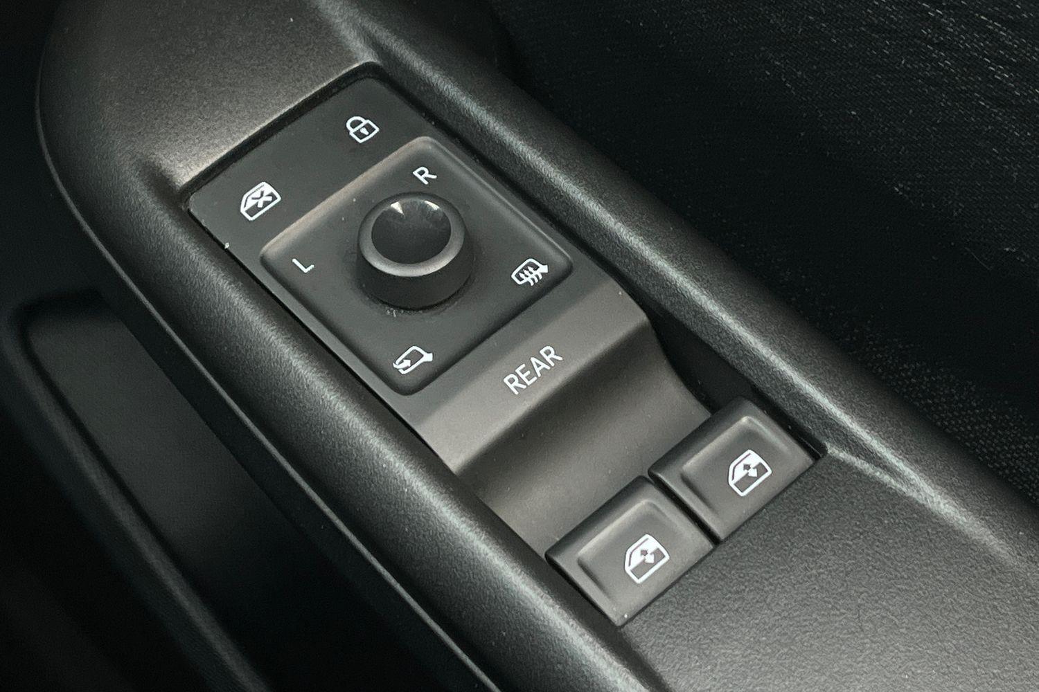 CUPRA BORN Photo 15