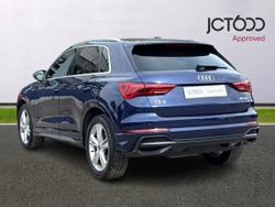AUDI Q3 Photo 3