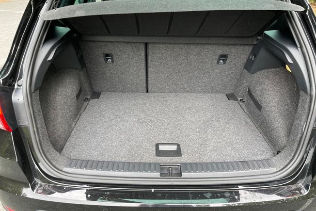 SEAT Arona Photo 12