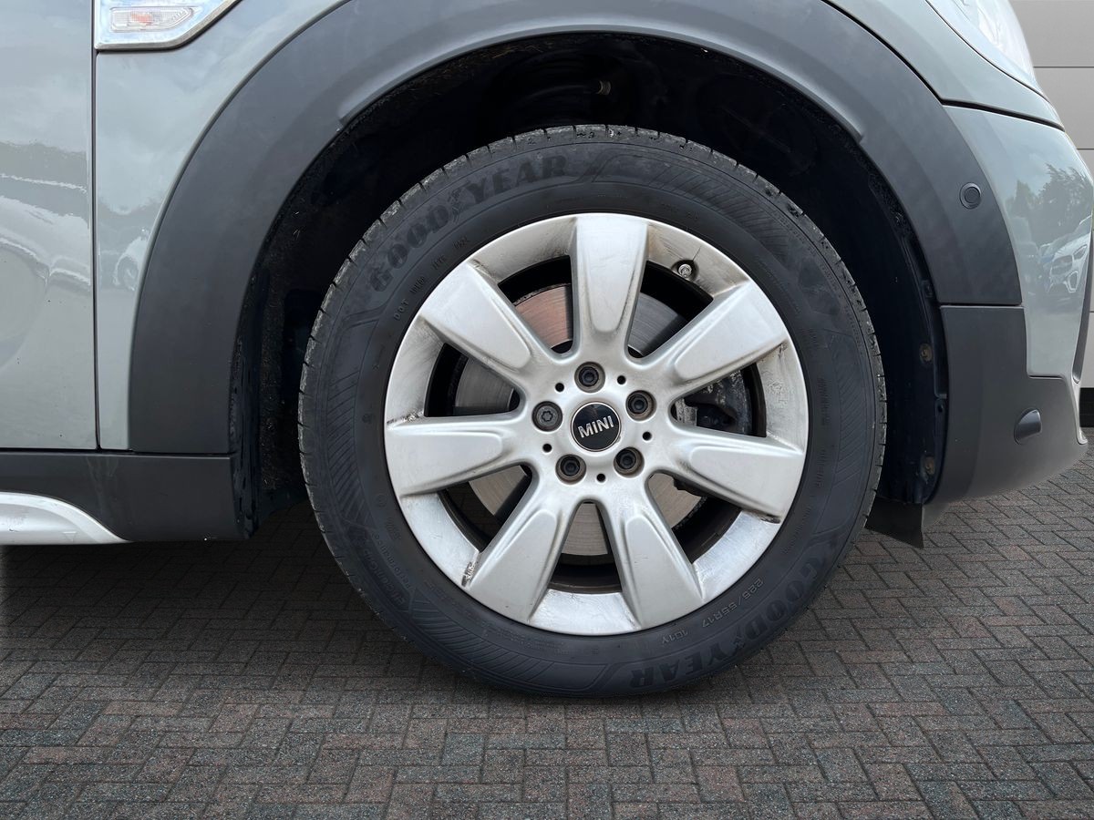 MINI Countryman Photo 8