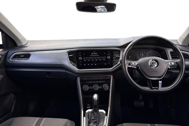 Volkswagen T-Roc Photo 10