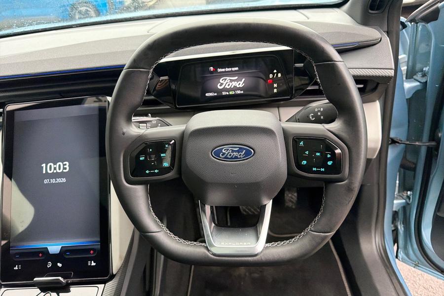Ford EXPLORER Photo autoimg-259fce1357031989e257e94e9a0b9b59d60d5753.jpg