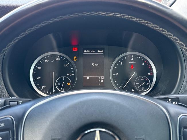 Mercedes-Benz Vito Photo 15