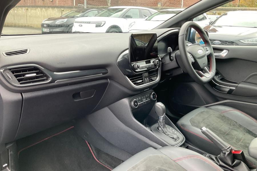 Ford FIESTA Photo autoimg-25a5ecab4c34707481ee22b2c2cad8f504f82d30.jpg