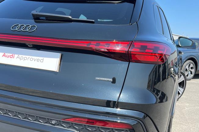 AUDI Q5 Photo 18