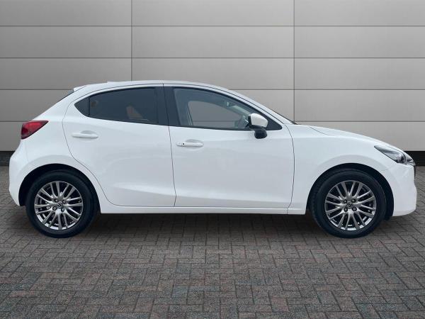 Mazda Mazda2 Photo autoimg-25af42976e226f0a3e675c01af42060b174fb28a.jpg