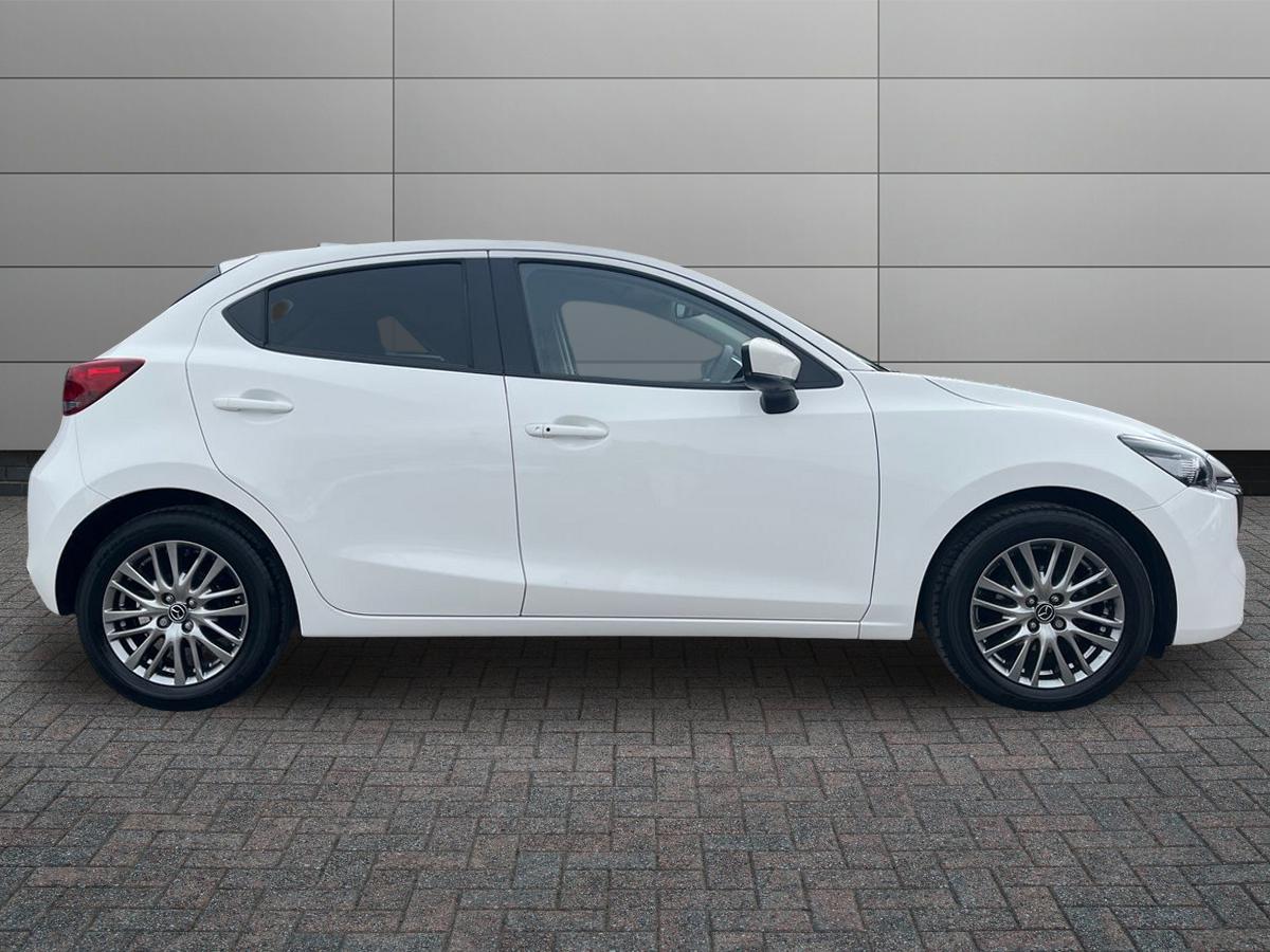 Mazda Mazda2 Photo 5