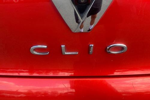 Renault CLIO Photo autoimg-25af525c11e2c97abc9d5594ea5b3cb430a40613.jpg