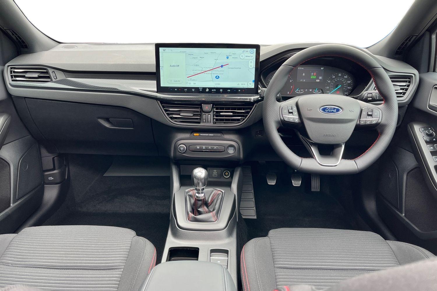 Ford Focus Photo 9