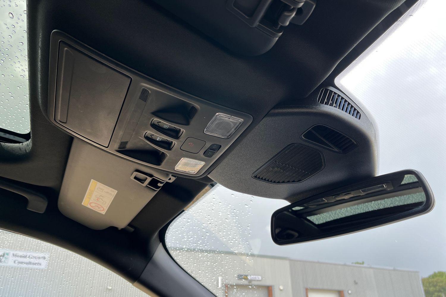 Ford KUGA Photo 38