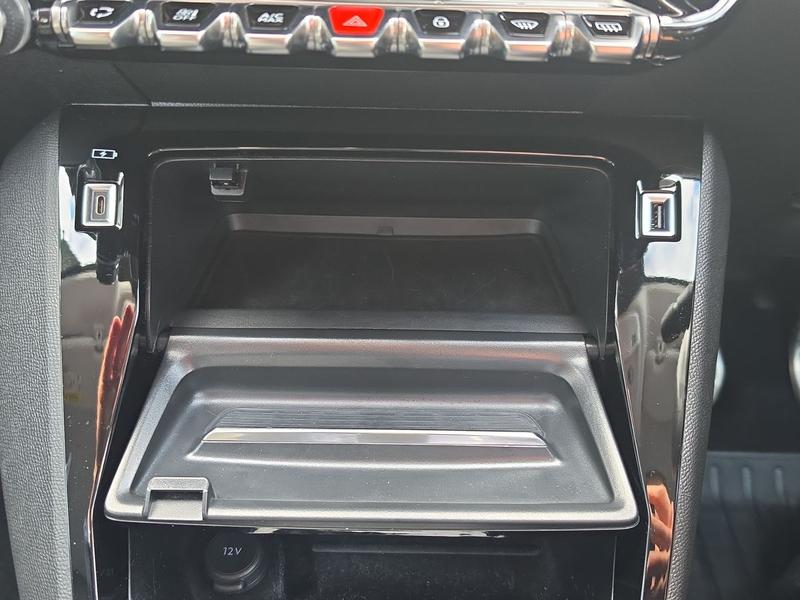 Used Peugeot 208 NG23AKF 38