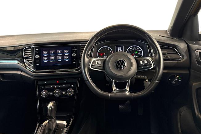 VOLKSWAGEN T-Roc Photo 11