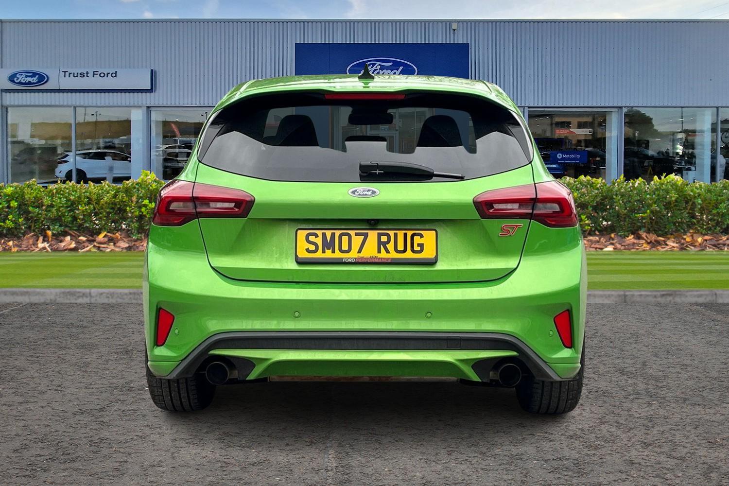 Ford Focus Photo 6