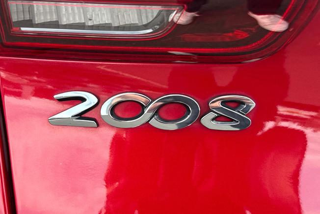 PEUGEOT 2008 Photo 29