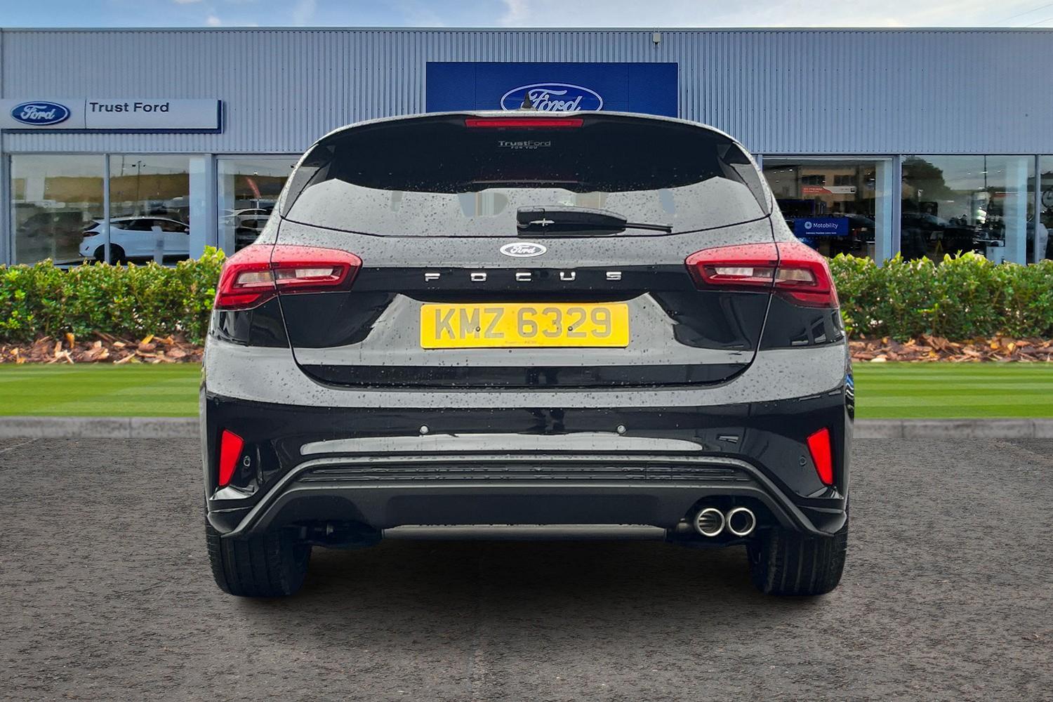 Ford Focus Photo 6